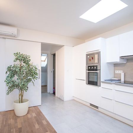 Suite Prague Apartment -Duplex, Up To 4People Eksteriør bilde