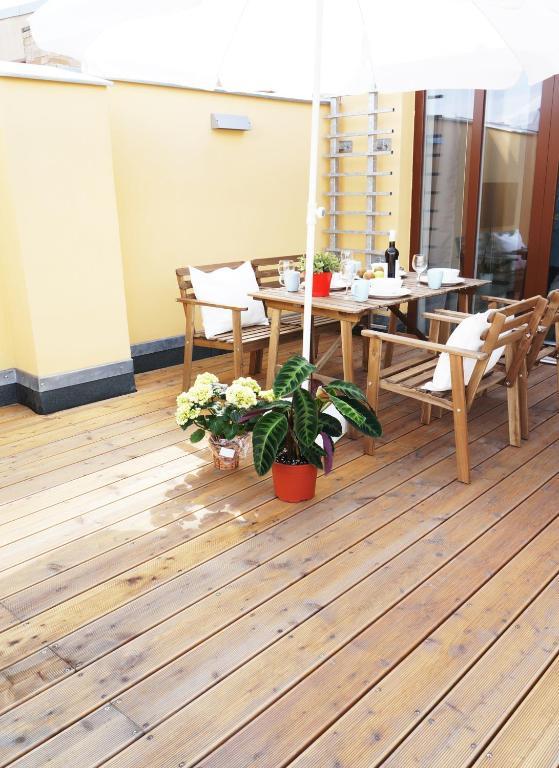 Suite Prague Apartment -Duplex, Up To 4People Eksteriør bilde