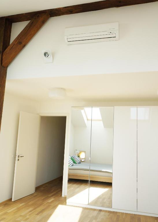Suite Prague Apartment -Duplex, Up To 4People Eksteriør bilde